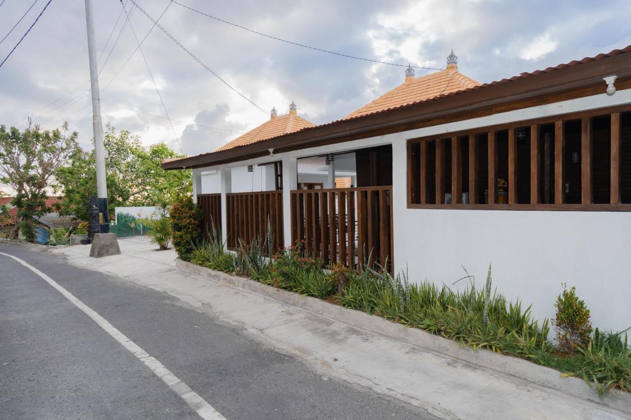 Lo Sari Bungalow Batununggul Exterior photo